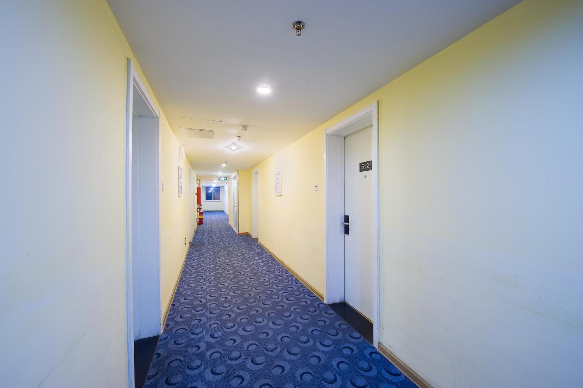 Iu Hotel Guangzhou Jingxi Nanfang Hospital Station Exterior foto